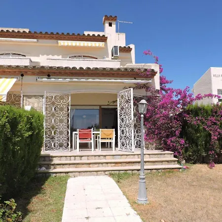 Villa Doree 489 *